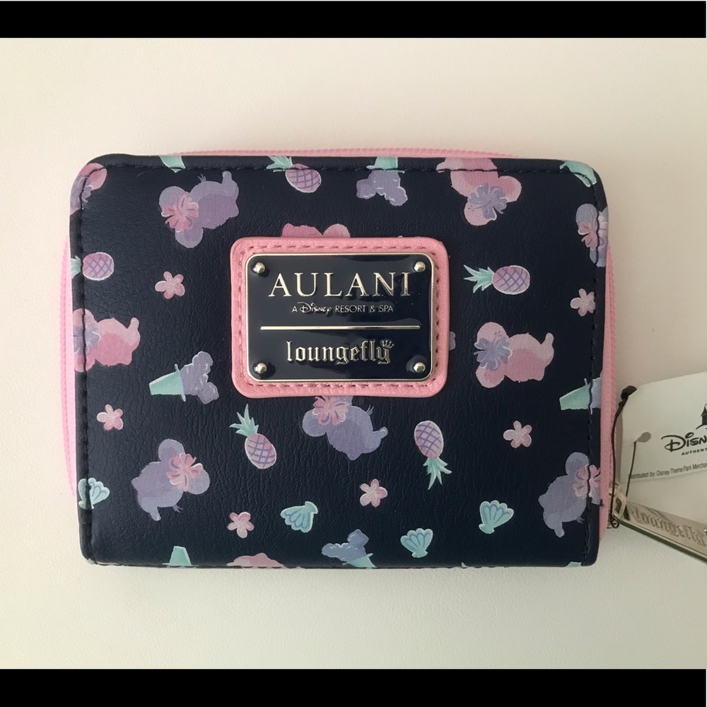 Disney Aulani Wallet
